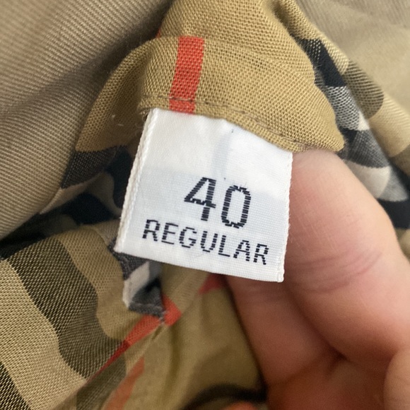 Burberry trench coat 3/4 length - Picture 3 of 12